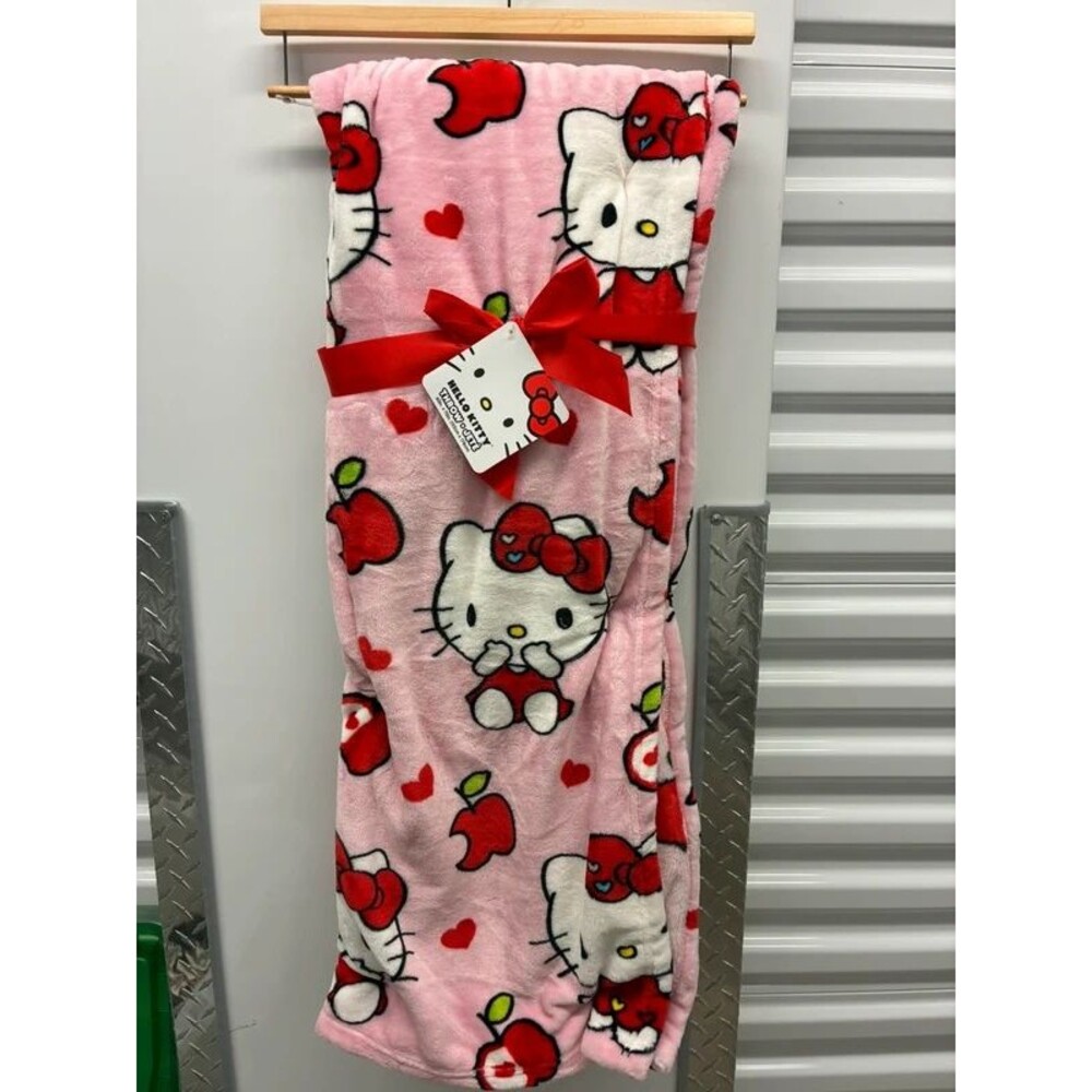 Hello Kittty Pink Apple and hearts soft blanket